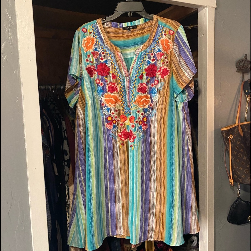 Andree by Unit embroidered dress